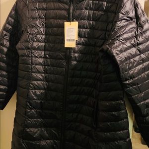 Jacket Winter Light Black Size Medium. Brand new